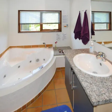Lovely In With Sauna Holiday home *